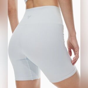 TnaBODY™ Atmosphere Hi-Rise 7" Short